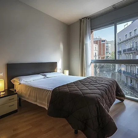 Friendly Rentals Living Eixample Apartment *